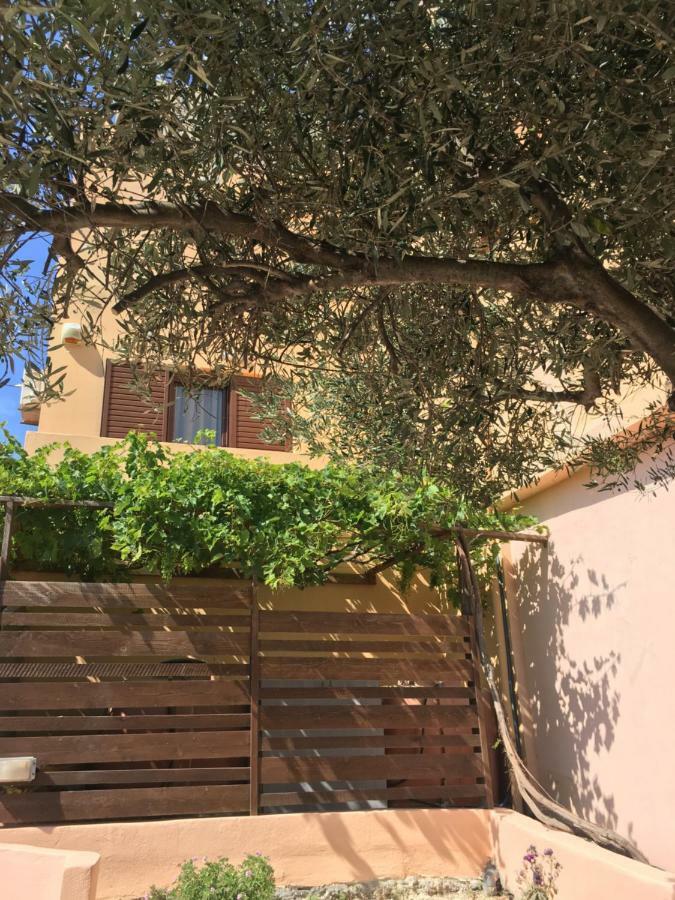 Traditional Studio Near Airport And Beach Karteros Esterno foto
