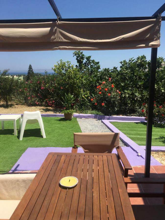 Traditional Studio Near Airport And Beach Karteros Esterno foto