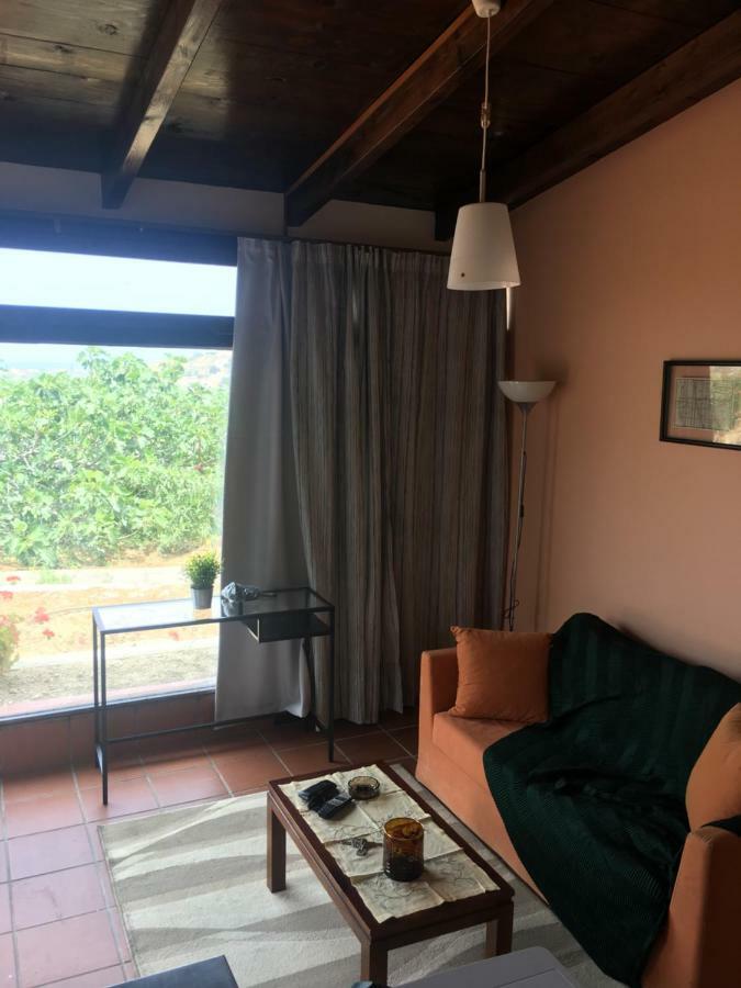 Traditional Studio Near Airport And Beach Karteros Esterno foto