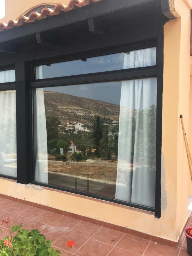 Traditional Studio Near Airport And Beach Karteros Esterno foto